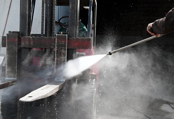 Best Roof Washing  in Hollister, MO